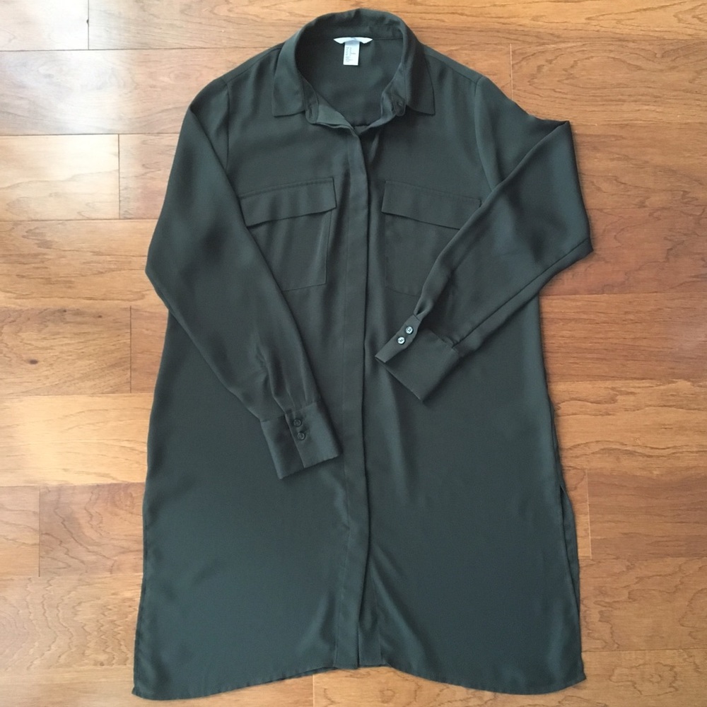 H&M Blouse Tunic in Dark Green